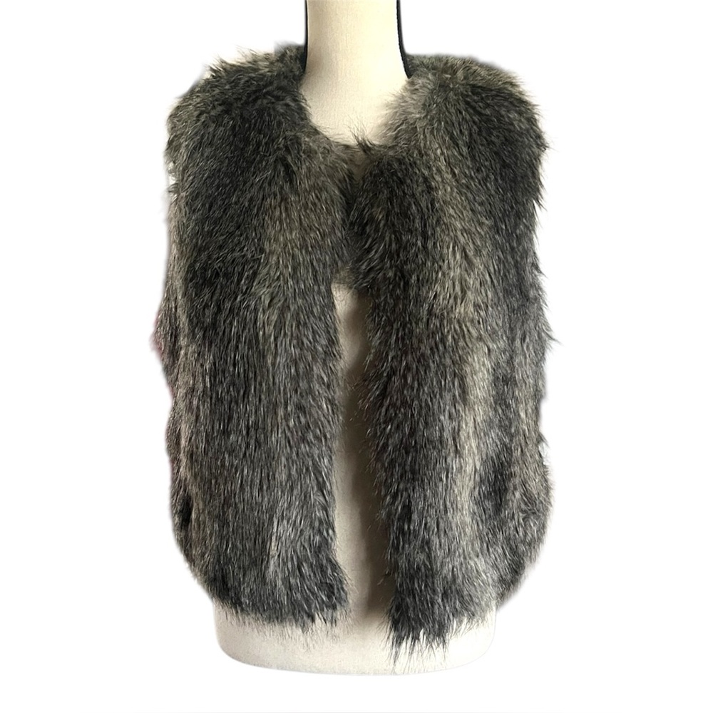 Steve Madden funky faux fur Lined Vest. SZ.M/M